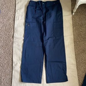 Men’s navy scrub pants